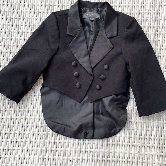 Boys Formal Tuxedo with Tail in Black Size XL - Picture 2 of 15